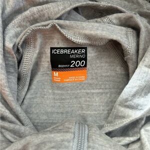 Icebreaker Half Zip Hoodie 🤍🩶
